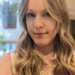 Meet your Posher, Gabrielle